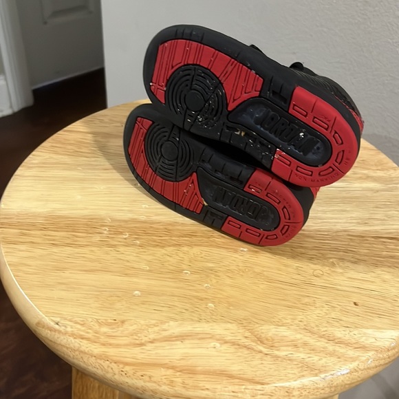 Jordan’s - Picture 5 of 6